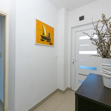 With Wifi - 19995 * ماكارسكا