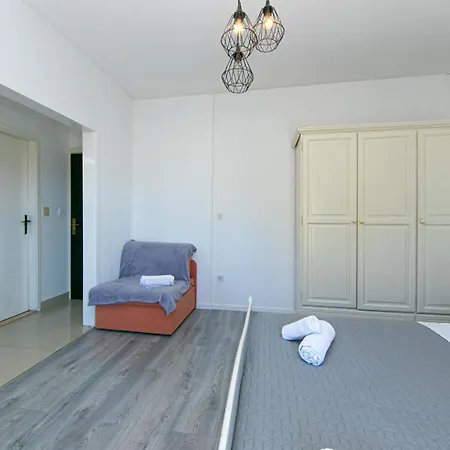 With Wifi - 19995 * ماكارسكا