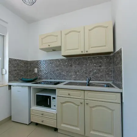 Apartman With Wifi - 19995